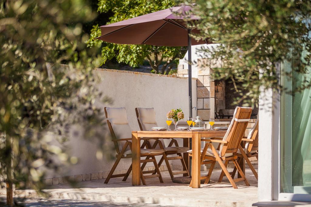 Holiday Home Zlatni San - Private Heated Pool Bol Camera foto